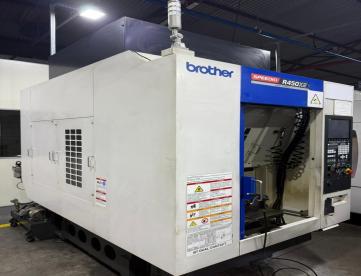 Foto: CENTRO DE USINAGEM VERTICAL - DUPLO PALLET - BROTHER - R450X2 - ANO 2021