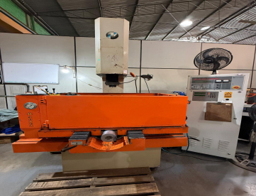 Foto: Eletroerosão Por Penetração Engemaq EDM 840NC