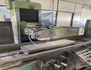 RETÍFICA PLANA MARCA SCHLIFF - ANO 1990