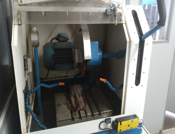 Foto: CORTADORA METALOFRÁFICA / POLICORTE AROTEC COR 350