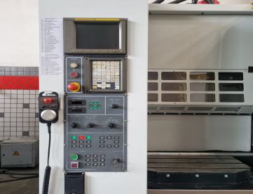 Foto: CENTRO DE FURAÇÃO E ROSQUEAMENTO OLYMPIC A-650 - 650MM X 350MM X 400MM