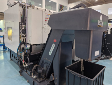 Foto: CENTRO DE USINAGEM 5 EIXOS - BROTHER - M140X1 - ANO 2016 - 200 x 440 x 305 MM