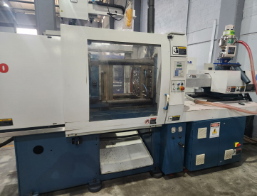 INJETORA DE PLÁSTICOS - ROMI - PRATICA 170 - ANO 2007 - 170 TONELADAS - COM INVERSOR DE FREQUÊNCIA E NR12