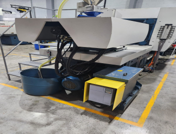 Foto: INJETORA DE PLÁSTICOS - ROMI - PRATICA 220 - ANO 2007 - 220 TONELADAS - COM NR12 - E INVERSOR DE FREQUÊNCIA