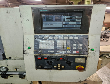 Foto: TORNO CNC - INDEX - GE MINI  