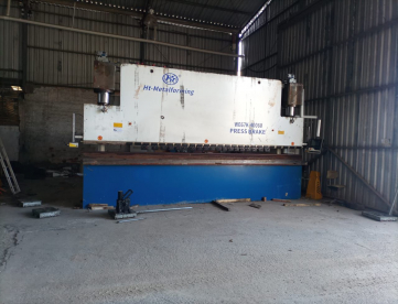 DOBRADEIRA HIDRAULICA CNC - PRESS BRAKE - WE67K-400/6000 - ANO 2024 - 600MM X 400 TONS