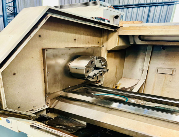 Foto: TORNO CNC - ROMI - CENTUR 40 - 620MM X 1000MM - ANO 2011