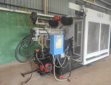 Foto: INJETORA DE ALUMÍNIO - TECNOINJET - 450 TONELADAS - ANO 1997