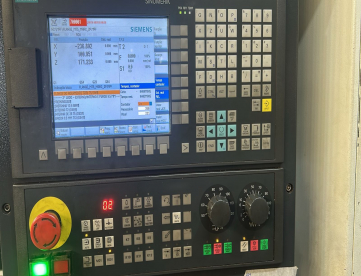 Foto: CENTRO DE TORNEAMENTO - ZMAT - FLASH FL500 – ANO 2019 – COMANDO SIEMENS COM EIXO Y e 4 FERRAMENTAS ACIONADAS (2 RADIAIS E 2 AXIAIS)