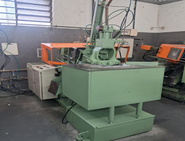 Foto: INJETORA DE ZAMAK COPEP DZA 5 TONELADAS -COM GAVETA HIDRAÚLICA -ANO 2012