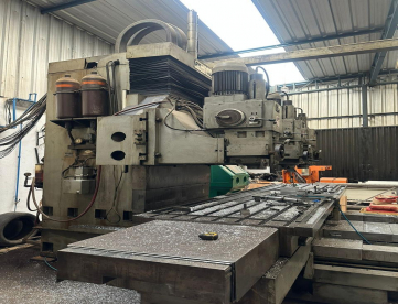 Foto: FRESADORA CNC 3 EIXOS - RAMBAUDI - 4000 X 1000 X 900 - ANO 2008