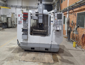 Foto: CENTRO DE USINAGEM VERTICAL - HAAS - VF5 - 1250 x 660 x 635 - ANO 2008
