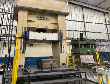 Foto: PRENSA DE FECHAMENTO - GERMAQ - PHE125 - 125 TON - ANO 2014