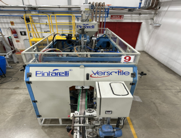 Foto: SOPRADORA DE PLÁSTICOS - PINTARELLI - VERSÁTILE 3.2. 1/50 - CAPACIDADE 5L - ANO 2008