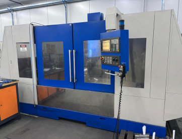 FRESADORA CNC VEKER - MVK 1700 - 1700 x 700 x 700 - ANO 2011 - COMANDO SIEMENS