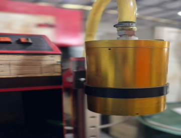 Foto: MÁQUINA DE INDUÇÃO TÉRMICA - SHRINK FIT