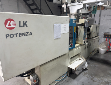 Foto: INJETORA DE PLÁSTICOS - LK MACHINERY - POTENZA 130 TONELADAS - ANO 2014