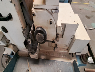 Foto: RETÍFICA CENTERLESS - MICROMA - MODELO N1E - REBOLO 120 MM DE LARGURA