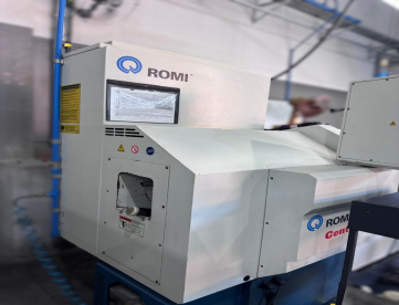 Foto: Torno CNC Romi Centur 30D