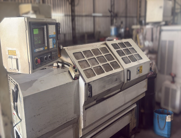 Torno CNC Romi Centur 30D