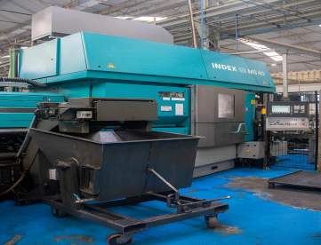 Foto: TORNO AUTOMÁTICA MULTIFUSO INDEX MS40 COM 6 FUSOS COM ALIMENTADOR DE BARRAS MAQUINA MUITO NOVA   ANO 2014