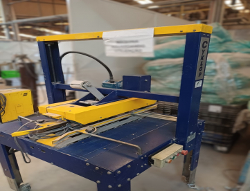 Foto: FECHADORA DE CAIXA SEMIAUTOMÁTICA