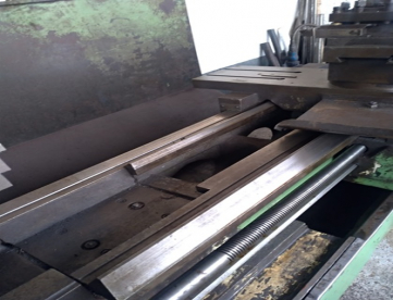 Foto: TORNO MECÂNICO - NARDINI IN 650 - 650 X 2200MM