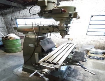 Foto: FRESADORA FERRAMENTEIRA - FIRST - LC-1-1/2VS - ANO 2007 - ACOMPANHA FERRAMENTAS