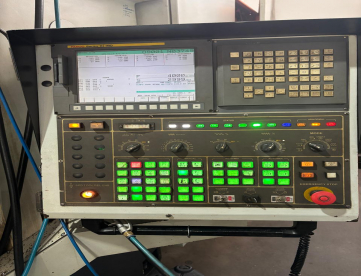 Foto: CENTRO DE USINAGEM VERTICAL - DUPLA COLUNA TIPO PORTAL - AWEA - SP2016 -ANO 2013