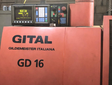 Foto: TORNO CNC CABEÇOTE MÓVEL - GILDEMEISTER - GD16 - COM ALIMENTADOR DE BARRAS IEMCA MINI BOSS 325 CNC - ANO 1999