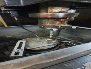 Foto: ELETROEROSÃO DE PENETRAÇÃO - CURSO 300 x 250 x 150 - COM DIGITAL