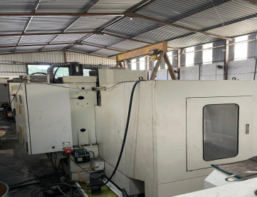 Foto: FRESADORA CNC TRAVIS M1000 ANO 2005 (1.000X500X570MM)