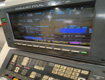 Foto: CENTRO DE TORNEAMENTO CNC MAZAK SQT-18 - 400MM X 800MM