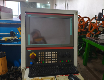 Foto: CURVADORA DE TUBOS CNC - CRIPPA - CA520-19386 - ANO 2013