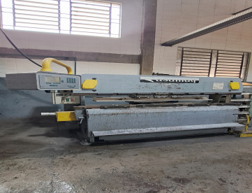 Foto: DOBRADEIRA HIDRÁULICA ASAMAQ - 2000 x 50T