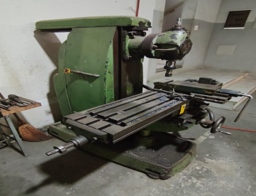 Foto: FRESADORA UNIVERSAL - NATAL - NS-65 - MESA 1100 x 240 MM - SEM DIGITAL