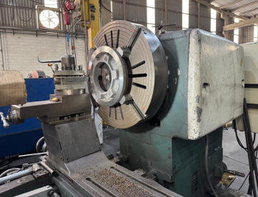 Foto: TORNO MECÂNICO - ROMI - MKDII - PLACA 700MM - 1300 x 2000MM