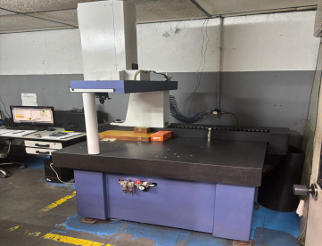 Foto: TRIDIMENSIONAL - MITUTOYO - BR-M574 - 500 x 700 x 400 - ANO 2008