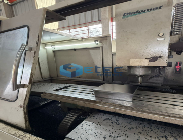 Foto: FRESADORA CNC - DIPLOMAT - PETRUS 5010R - ANO 2008 - COMANDO HEIDENHAIN Fresadora CNC Diplomat PETRUS 50100R