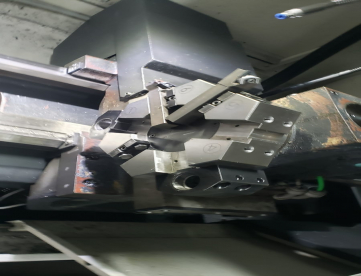 Foto: TORNO CNC VITOR BUONO MODELO BRIO TURNER -600 X -ANO 2016