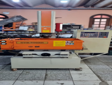 Foto: ELETROEROSÃO DE PENETRAÇÃO  ELETROCUT CTE300NZ -CURSO 300 X200 X 300 -ANO