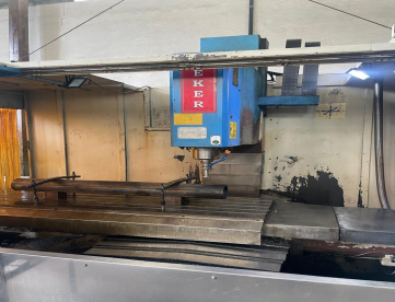 Foto: FRESADORA CNC VEKER MVK-1700F (1.700X700X700MM) ANO 2011