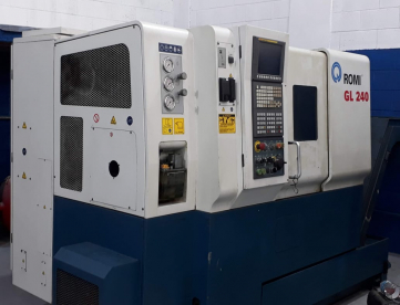 Foto: CENTRO DE TORNEAMENTO ROMI GL240 -300 X 400  -ANO 2010