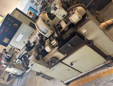 Foto: TORNO AUTOMÁTICO - ESCOMATIC - D6SR - TIPO SUÍÇO- COM ALIMENTAÇÃO POR ARAMES - ANO 1982