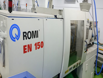 INJETORA DE PLÁSTICOS - ROMI - EN150 - 150 TONELADAS - ANO 2014