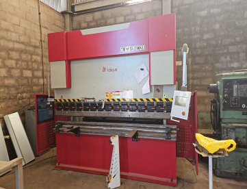 DOBRADEIRA HIDRÁULICA - CN(CNC) - METALIQUE - WC67Y 200/3200 x 3/8 - ANO 2023