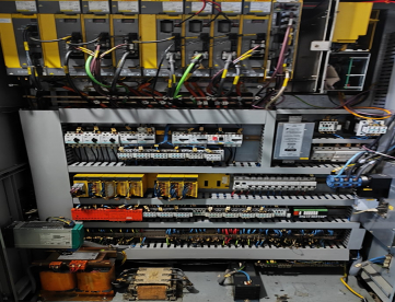 Foto: TORNO AUTOMÁTICO CNC DE CABEÇOTE MÓVEL - DMG MORI GILDEMEISTER - SPRINT 32/8 - ANO 2007