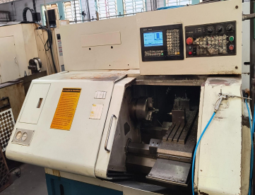TORNO CNC ROMI - COSMOS 10G - ANO 1991