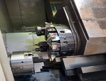 Foto: TORNO CNC - YIDA - ML480 - ANO 2019 - FERRAMENTA ACIONADA 3 EIXOS