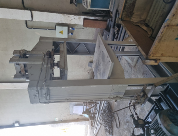 Foto: PRENSA HIDRAÚLICA - 30 TON